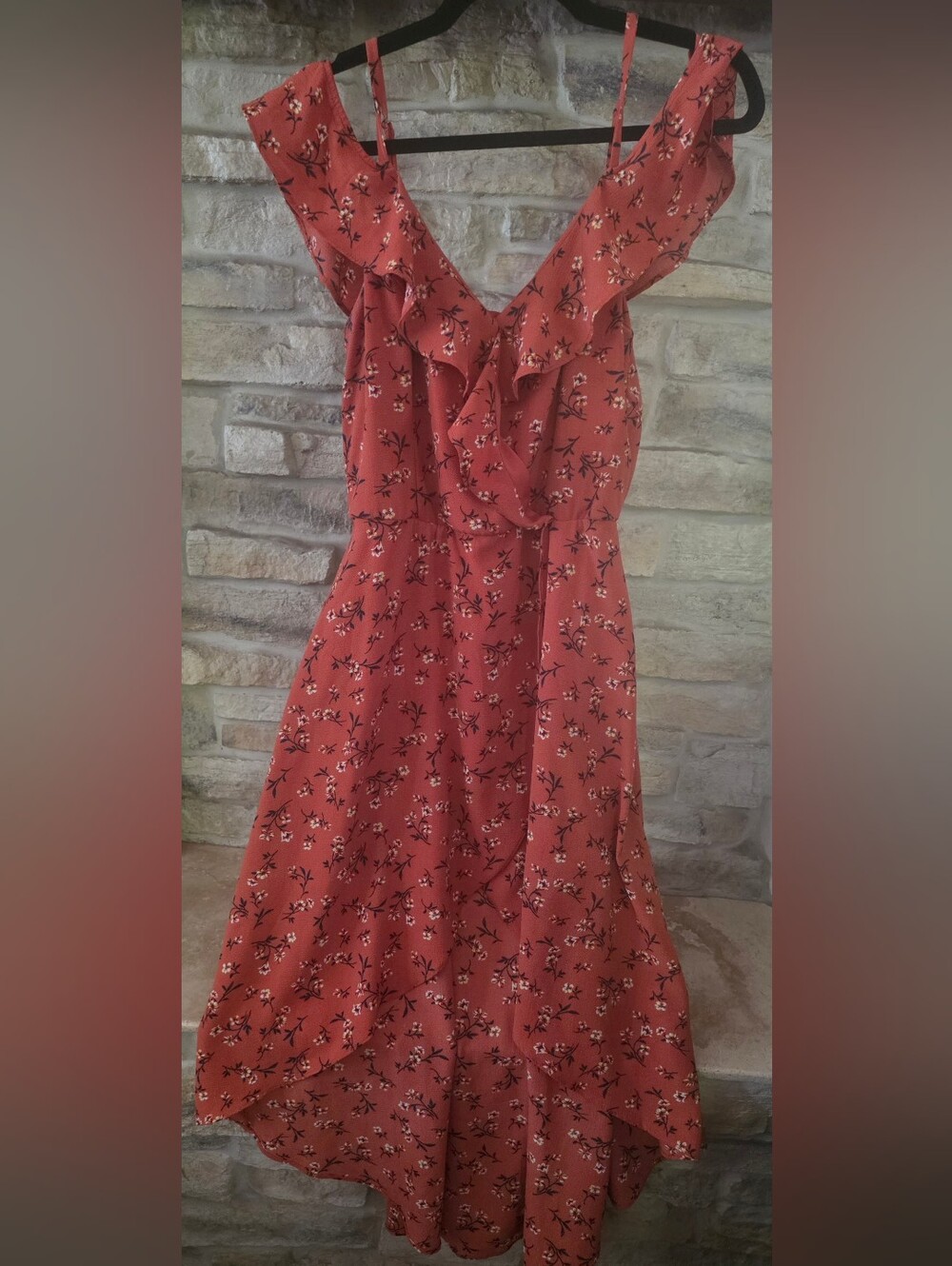 Floral Ruffle V-Neck Midi Dress in Rust